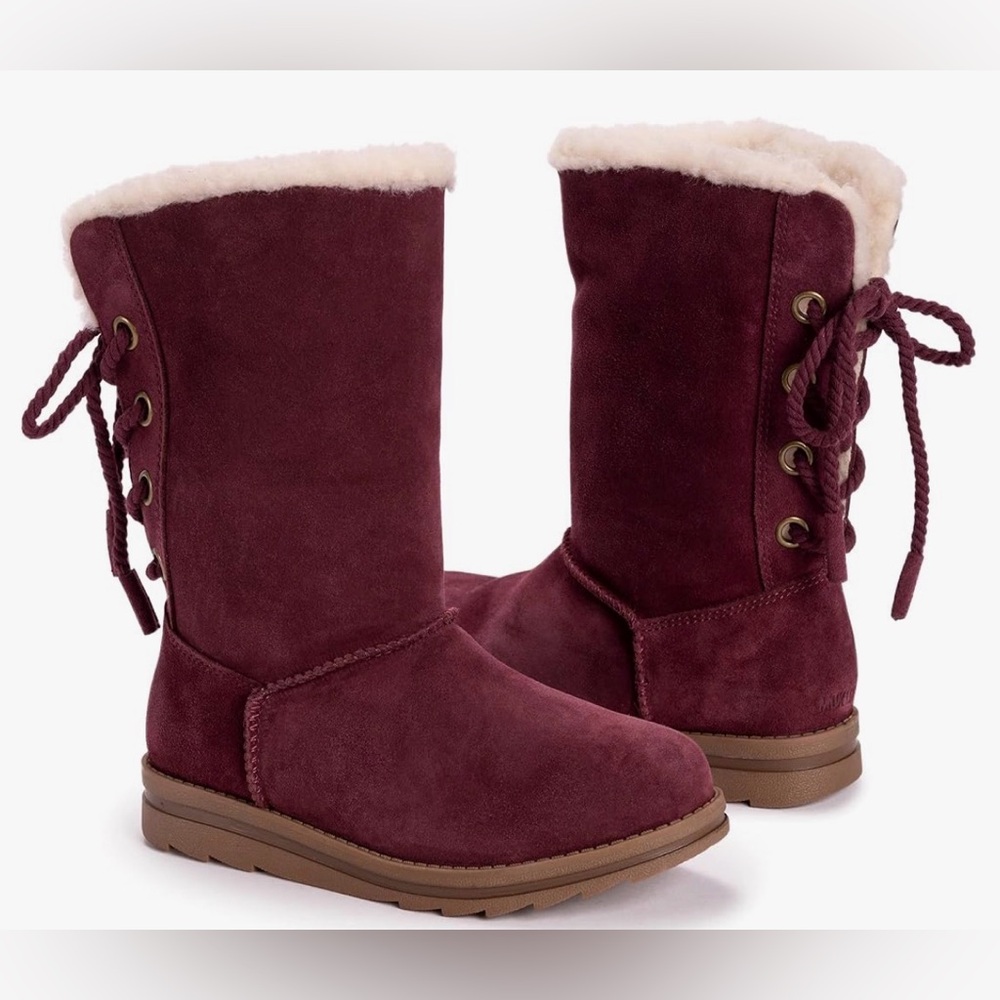 Muk Luks Women Ziggy Rodeo Lace Back Faux Fur Lined Boots‎ Size 8.5 in Bordeaux